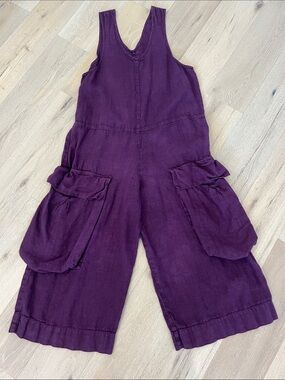 Grizas Deep Purple Wide-Leg Linen Jumpsuit with Cargo Pockets